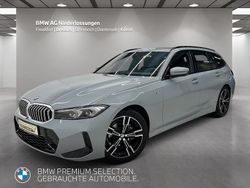 Grau Gebraucht 2024 BMW 318 M Sport Limousine | 37.770 € (Fairer Preis)