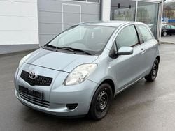 Silber Gebraucht 2006 Toyota Yaris Sol Kleinwagen | 1.390 € (Guter Preis)