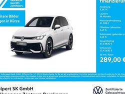 Oryxweiß perlmutteffekt Gebraucht 2025 VW Golf R-line Limousine | 34.855 €