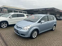 Blau Gebraucht 2006 Toyota Corolla Verso Executive Van / Kleinbus | 7.700 € (Teuer)