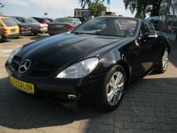 Schwarz Gebraucht 2005 Mercedes SLK200 Cabrio | 7.980 € (Fairer Preis)
