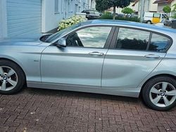 Silber Gebraucht 2017 BMW 118 Sport Line Kleinwagen | 14.000 € (Superpreis)