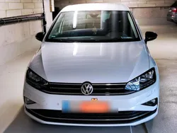 Weiß Gebraucht 2019 VW Golf Sportsvan IQ Drive Van / Kleinbus | 15.000 € (Superpreis)