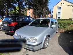 Silber Gebraucht 2001 VW Golf IV Kleinwagen | 950 € (Superpreis)