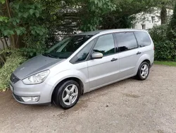 Silber Gebraucht 2009 Ford Galaxy Van / Kleinbus | 3.000 € (Guter Preis)