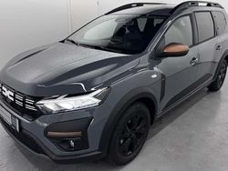 Schiefer grau Gebraucht 2025 Dacia Jogger Extreme Van / Kleinbus | 23.680 € (Etwas zu teuer)