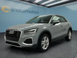 Grau Neu 2024 Audi Q2 SUV | 31.399 € (Superpreis)