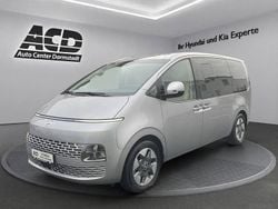 Shimmering silver (metallic) Gebraucht 2023 Hyundai Staria Prime Van / Kleinbus | 39.470 € (Superpreis)