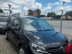 Schwarz Gebraucht 2012 VW Touran Van / Kleinbus | 5.000 € (Superpreis)