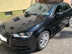 Schwarz Gebraucht 2015 Audi A3 Sportback Attraction Limousine | 6.999 € (Guter Preis)