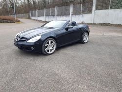 Schwarz Gebraucht 2004 Mercedes SLK350 Cabrio | 16.900 €