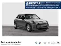 Moonwalk grey metall Gebraucht 2022 Mini Cooper SE Essential Kleinwagen | 18.980 € (Fairer Preis)