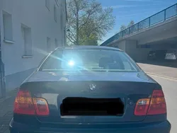 Blau Gebraucht 2002 BMW 318 Limousine | 2.499 € (Guter Preis)