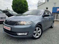 Grau Gebraucht 2013 Skoda Rapid Active Limousine | 5.499 € (Fairer Preis)