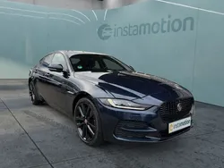 Braun Gebraucht 2021 Jaguar XE Limousine | 40.019 €