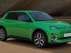 Pop green! Neu 2025 Renault R5 Komfort Kleinwagen | 31.477 € (Guter Preis)