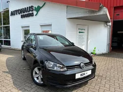 Schwarz Gebraucht 2015 VW Golf VII Comfortline Limousine | 9.950 € (Superpreis)