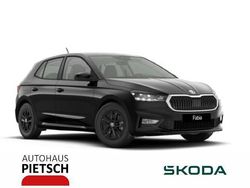 Blackmagic perleffekt Neu 2025 Skoda Fabia Selection Limousine | 19.890 € (Fairer Preis)