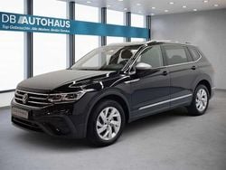 Schwarz Gebraucht 2024 VW Tiguan Allspace Life SUV | 36.930 € (Guter Preis)