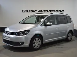 Reflexsilber metallic Gebraucht 2015 VW Touran Comfortline Van / Kleinbus | 8.900 € (Fairer Preis)