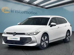 Weiß Gebraucht 2025 VW Passat Kombi | 36.099 € (Superpreis)