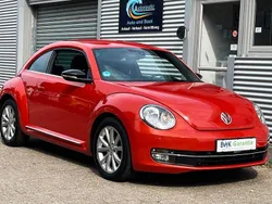 Orange Gebraucht 2016 VW Beetle CLUB Limousine | 13.400 € (Teuer)