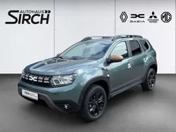 Grün Gebraucht 2024 Dacia Duster Extreme SUV | 25.490 € (Fairer Preis)