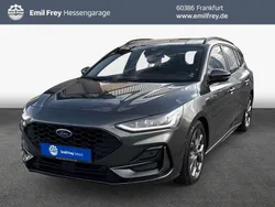 Grau Gebraucht 2024 Ford Focus ST-Line Kombi | 25.550 € (Guter Preis)