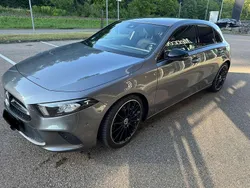 Grau Gebraucht 2020 Mercedes A200 Limousine | 23.900 € (Fairer Preis)