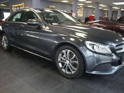 Grau Gebraucht 2016 Mercedes C180 Avantgarde Limousine | 17.480 € (Guter Preis)