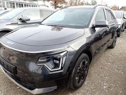 Schwarz Gebraucht 2023 Kia e-Niro Vision SUV | 34.990 € (Teuer)