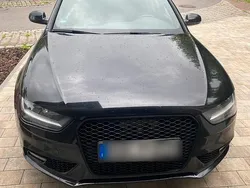 Schwarz Gebraucht 2012 Audi A4 S-Line Kombi | 14.990 €