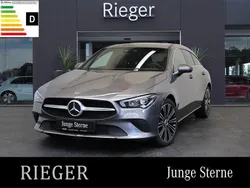 Grey metallic Gebraucht 2023 Mercedes CLA200 Shooting Brake Progressive Kombi | 32.590 € (Fairer Preis)