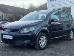 Schwarz Gebraucht 2014 VW Touran Trendline Van / Kleinbus | 5.990 € (Guter Preis)