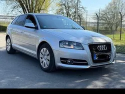 Silber Gebraucht 2012 Audi A3 Sportback S-Line Limousine | 5.700 € (Etwas zu teuer)