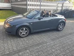 Grau Gebraucht 2000 Audi TT Roadster Cabrio | 5.600 € (Fairer Preis)