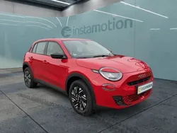 Rot Gebraucht 2024 Fiat 600 SUV | 23.190 € (Fairer Preis)
