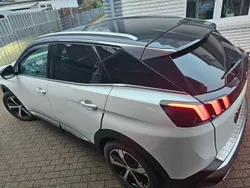 Weiß Gebraucht 2019 Peugeot 3008 GT-line SUV | 22.800 € (Fairer Preis)