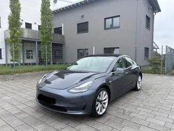 Grau Gebraucht 2020 Tesla Model 3 Limousine | 17.990 € (Superpreis)