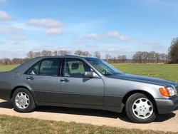Grau Gebraucht 1991 Mercedes S400 SE Limousine | 14.999 €
