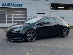 Schwarz Gebraucht 2012 Opel Astra GTC Coupé | 7.100 € (Teuer)