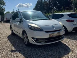 Weiß Gebraucht 2012 Renault Grand Scénic III Van / Kleinbus | 7.399 € (Etwas zu teuer)