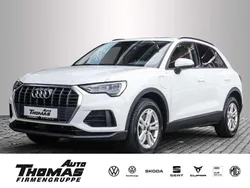 Ibisweiß Gebraucht 2022 Audi Q3 Ambiente SUV | 31.489 € (Etwas zu teuer)
