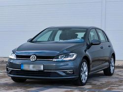 Grau Gebraucht 2017 VW Golf VII Kleinwagen | 12.499 € (Fairer Preis)