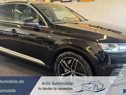 Orcaschwarz Gebraucht 2015 Audi Q7 S-Line SUV | 32.900 € (Teuer)