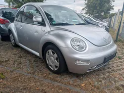 Silber Gebraucht 1999 VW Beetle Coupé | 5.590 €