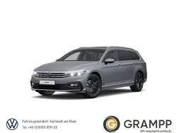Mondsteingrau Gebraucht 2022 VW Passat Elegance Kombi | 34.640 €