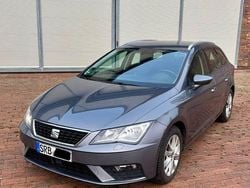 Grau Gebraucht 2017 Seat Leon ST Style Kombi | 9.500 € (Superpreis)