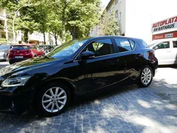 Schwarz Gebraucht 2013 Lexus CT200h Limousine | 12.950 € (Etwas zu teuer)