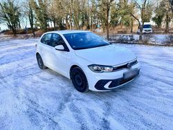 Weiß Gebraucht 2022 VW Polo Life Kleinwagen | 17.500 € (Etwas zu teuer)